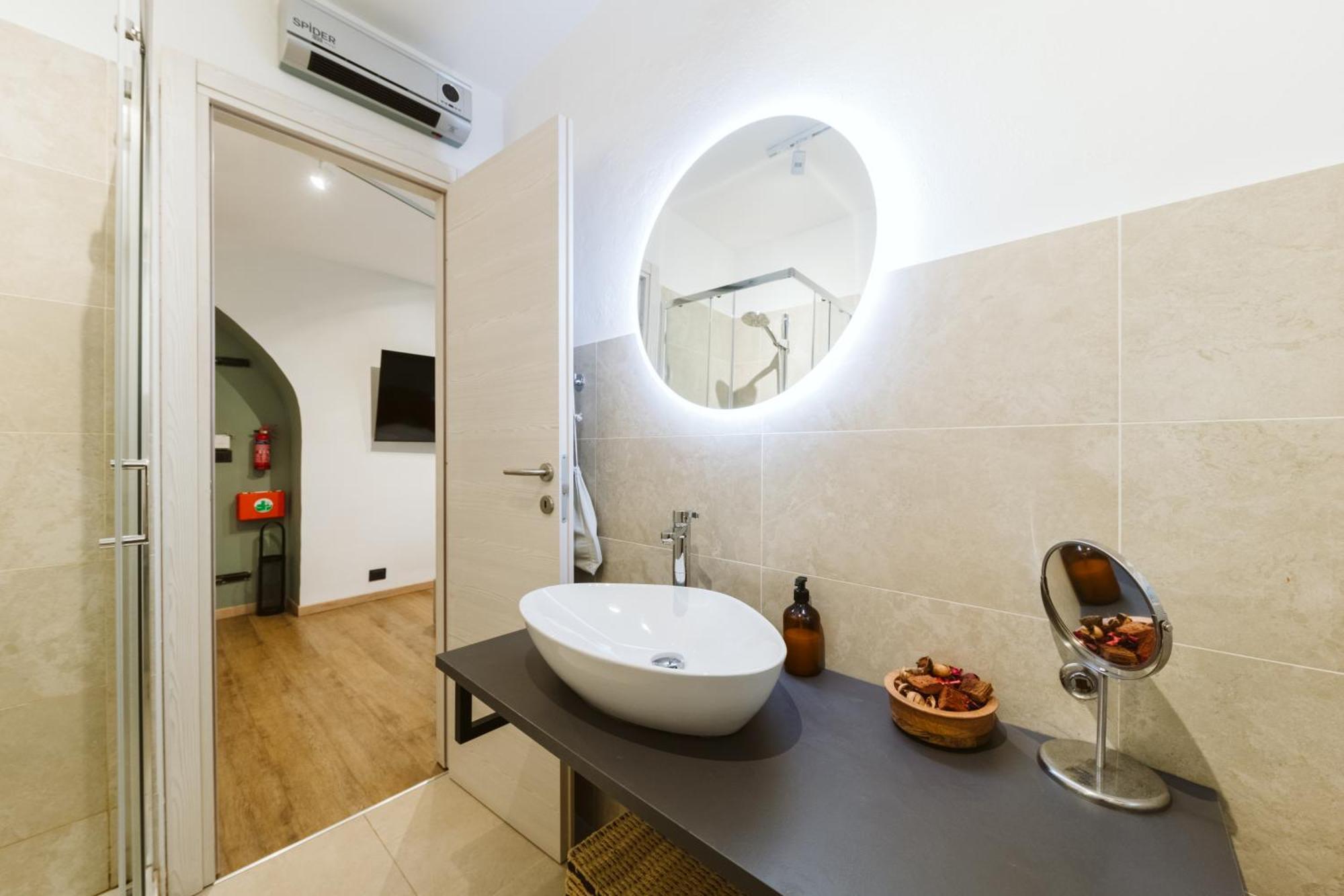 Giano Host - Capro Apartamento Génova Exterior foto