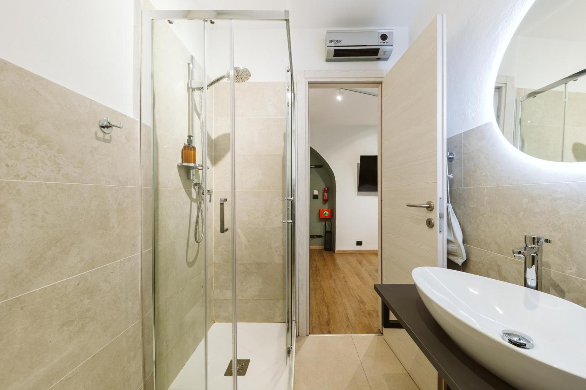 Giano Host - Capro Apartamento Génova Exterior foto
